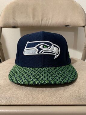 Seattle Seahawks New Era 59Fifty Fitted Hat (On Field Sideline)